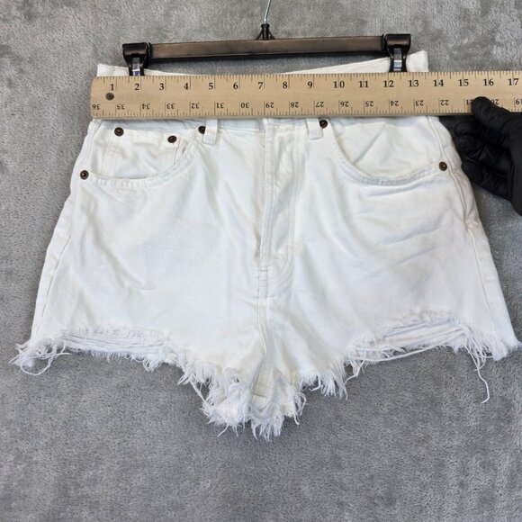 Zara Shorts Womens 6 White High Rise Denim Button Fly Raw Hem Cutoff Cotton - Picture 2 of 10